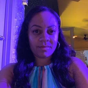 Meet your Posher, Lakeisha